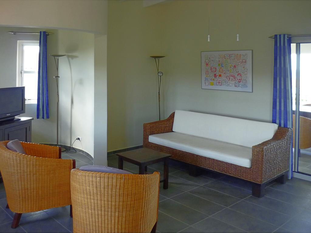 Caribbean Club Bonaire Aparthotel ภายนอก รูปภาพ