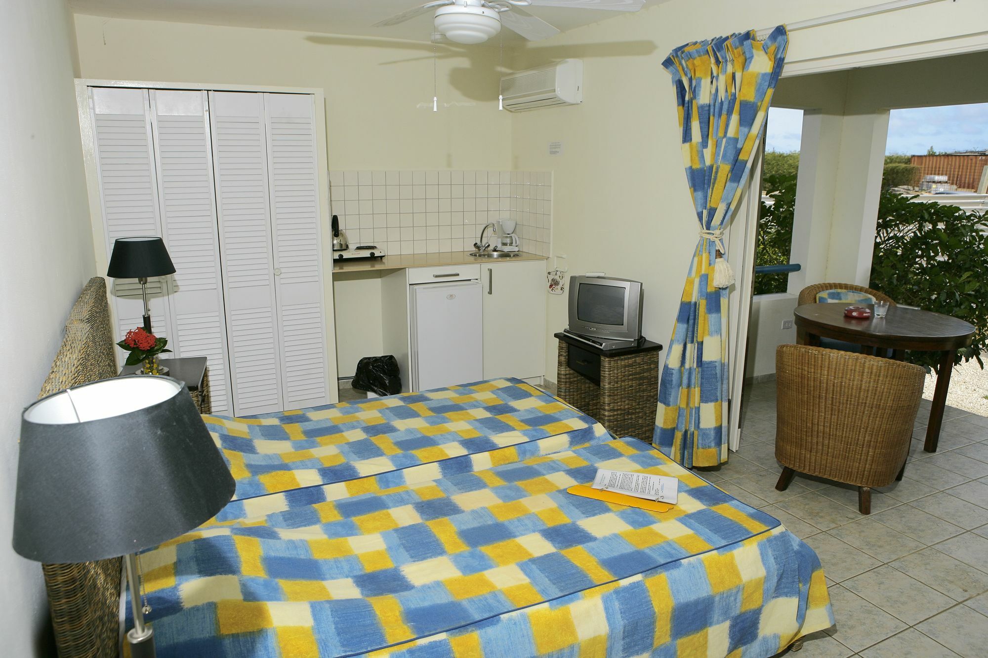 Caribbean Club Bonaire Aparthotel ภายนอก รูปภาพ